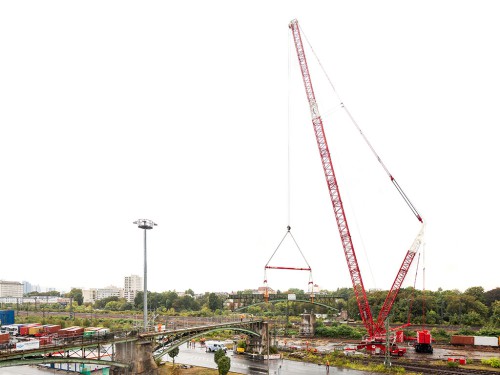 brueckenhub_1.jpg